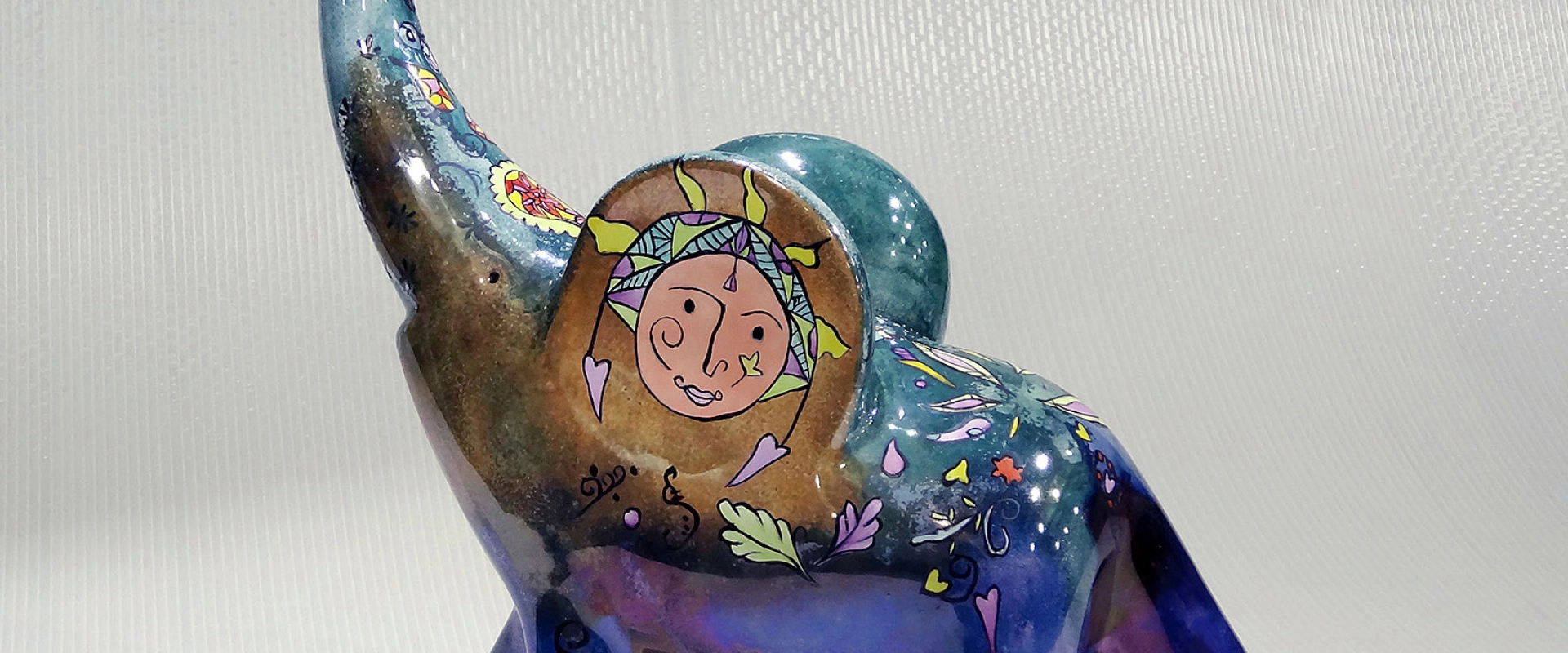 快樂的象 輪轉圖